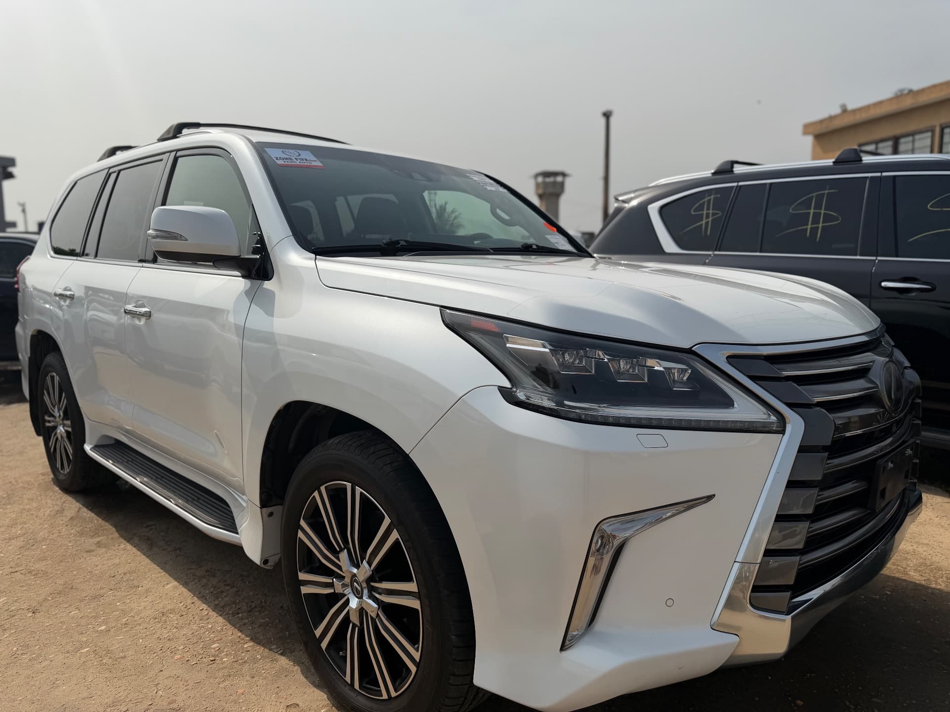 Lexus LX 570 2019