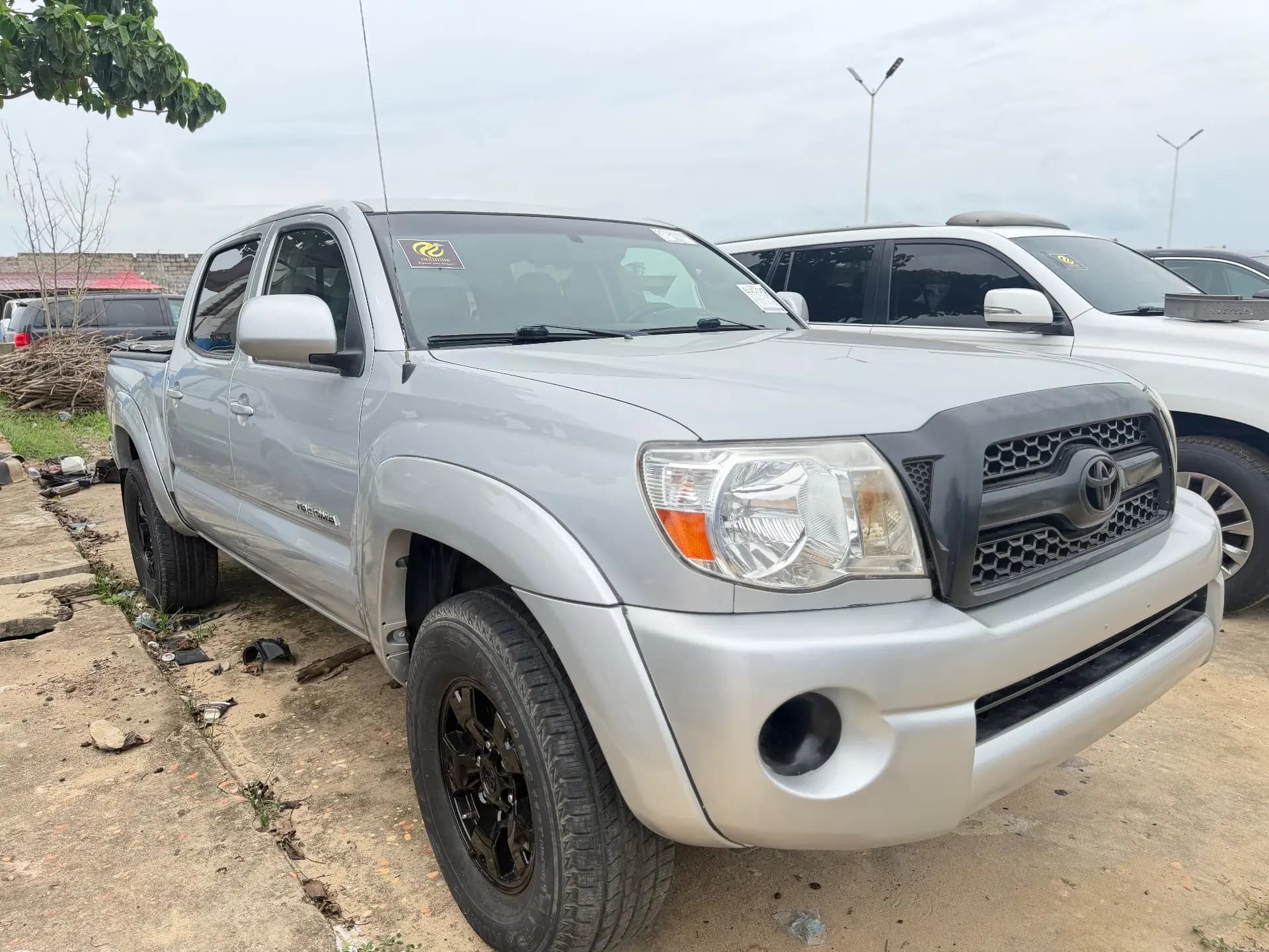 Toyota Tacoma 2011